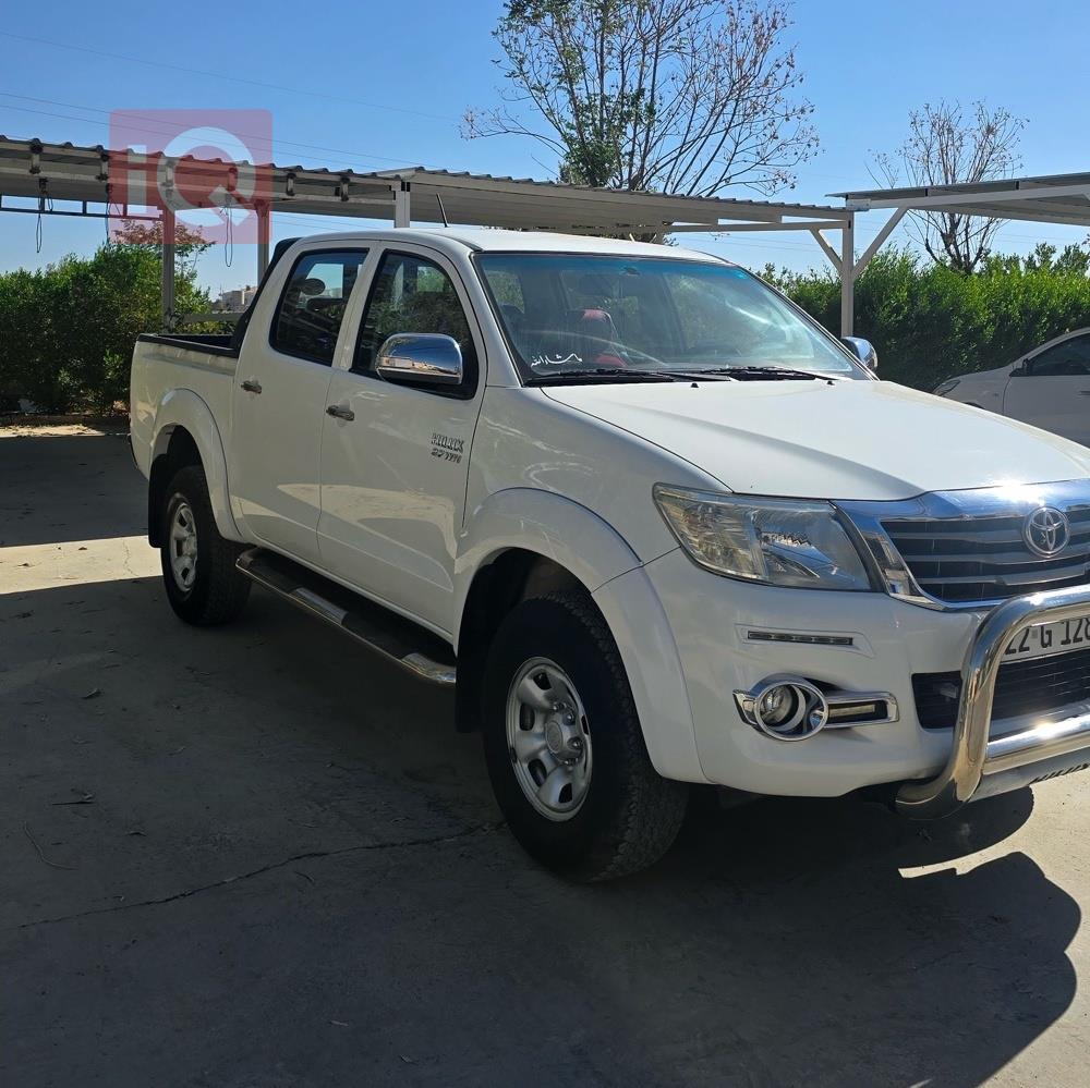 تۆیۆتا هایلۆکس